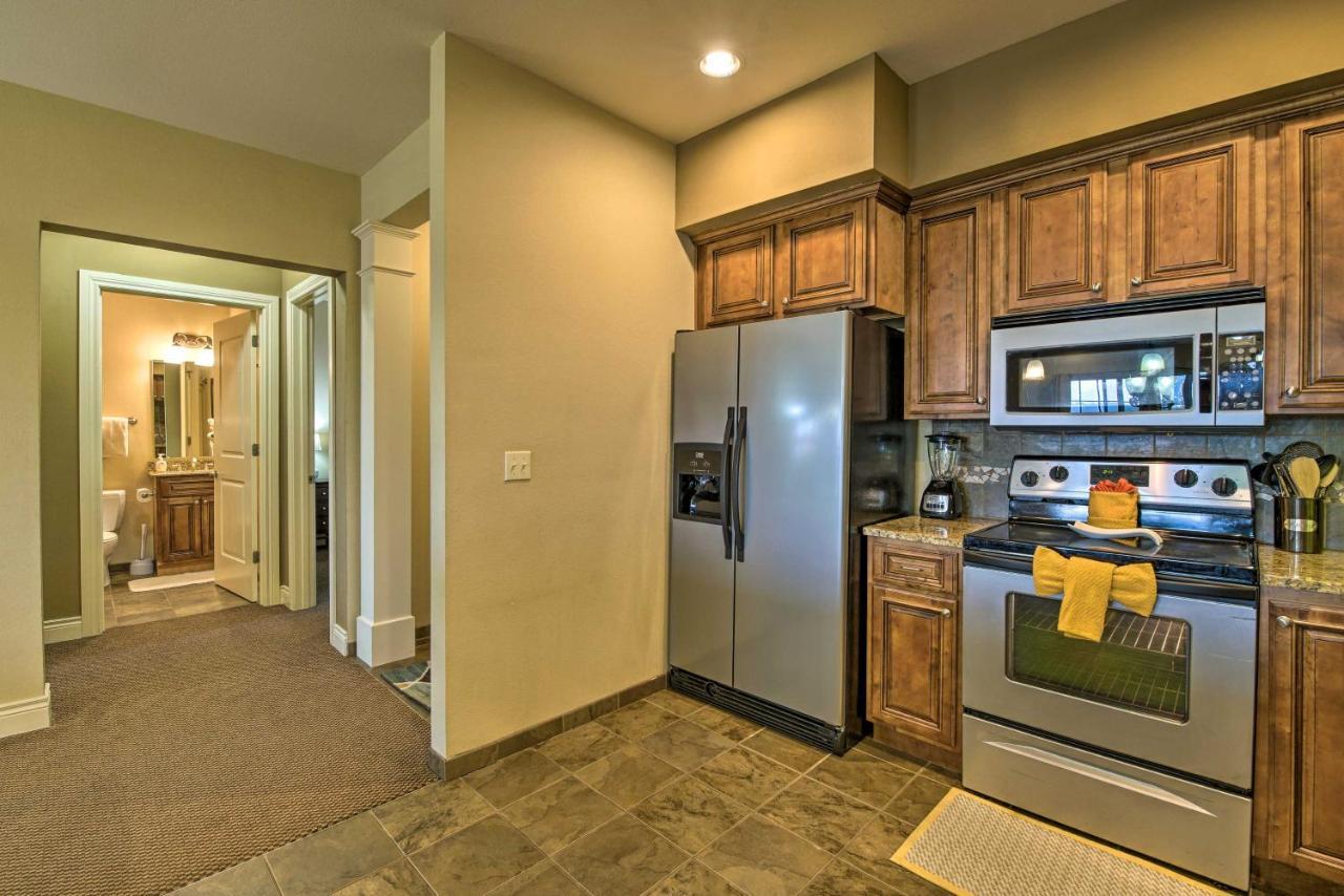 Inviting Branson Condo With Outdoor Dining Area Luaran gambar